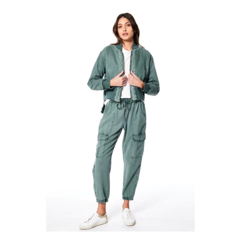 TWO PIECES SET from YF&B - Marine Pigment - Colton Bomber + Jace Jogger